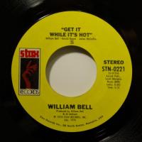 William Bell Nobody Walks Away From Love Unhurt (7