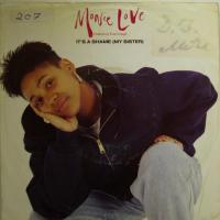 Monie Love It's A Shame (7")