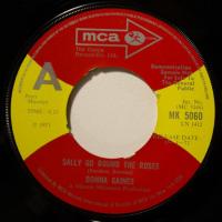 Donna Gaines Sally Go Around The Roses (7")